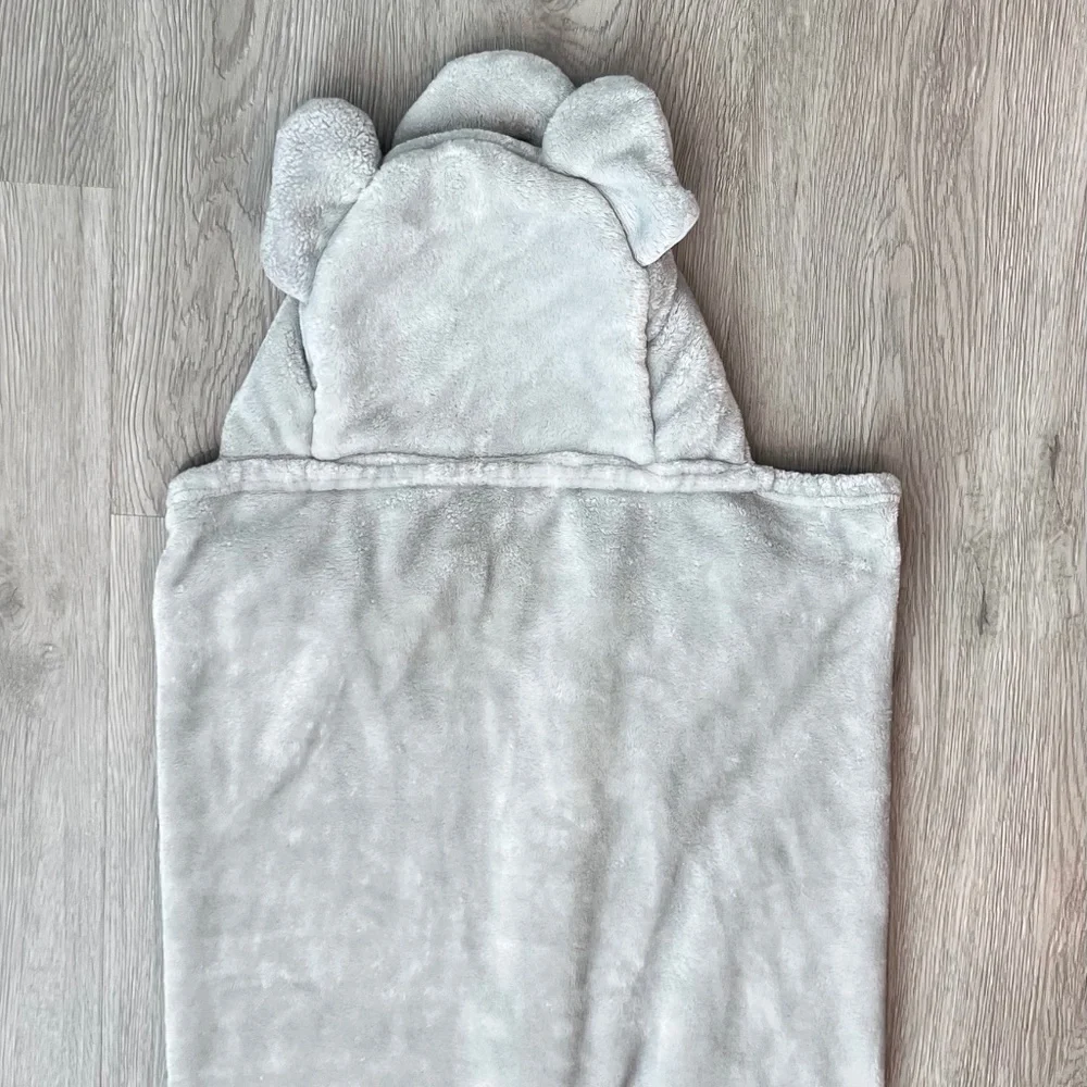 Hudson Baby Toddler Bath Essential Plush Hooded Elephant Towel, Gray 28X40